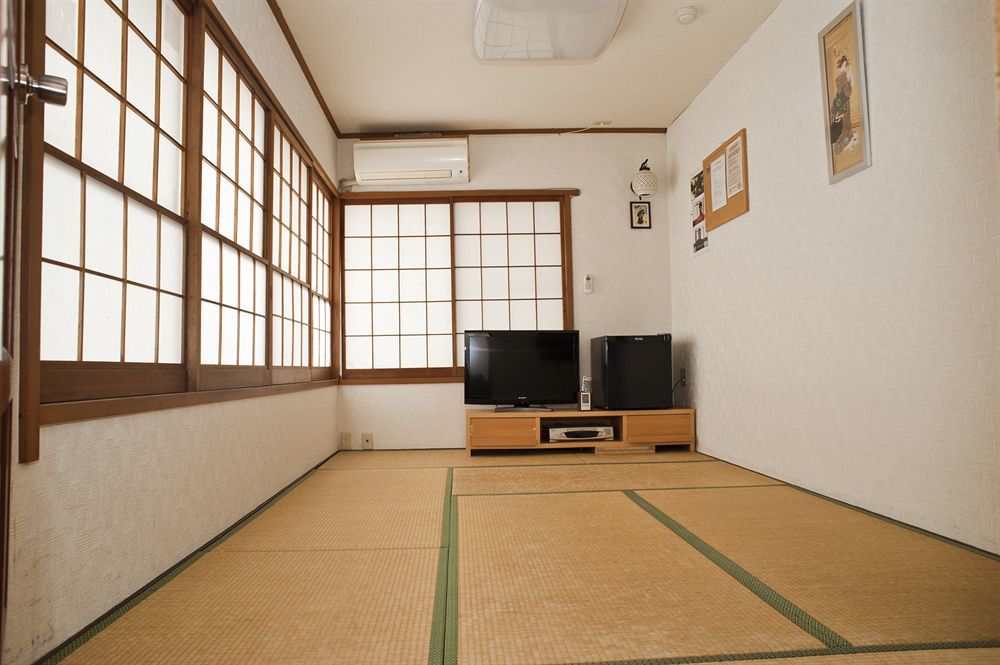 Haru Hotel Tokyo Exterior photo